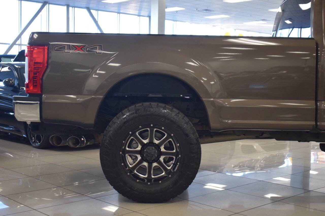 Used 2017 Ford F350 XLT w/ XLT Premium Package image 34