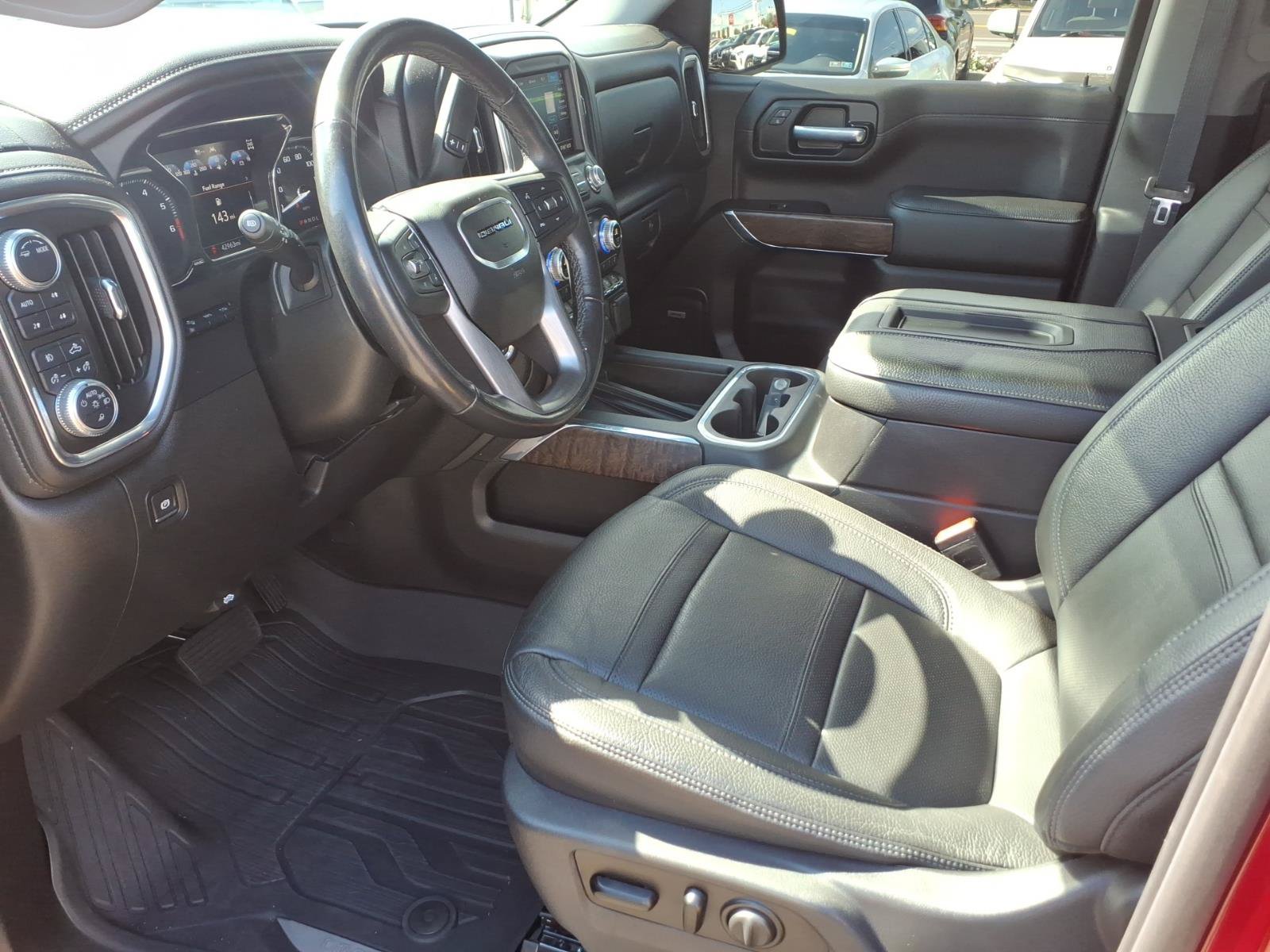 Certified 2020 GMC Sierra 1500 Denali w/ Denali Ultimate Package AWD/4WD image 12