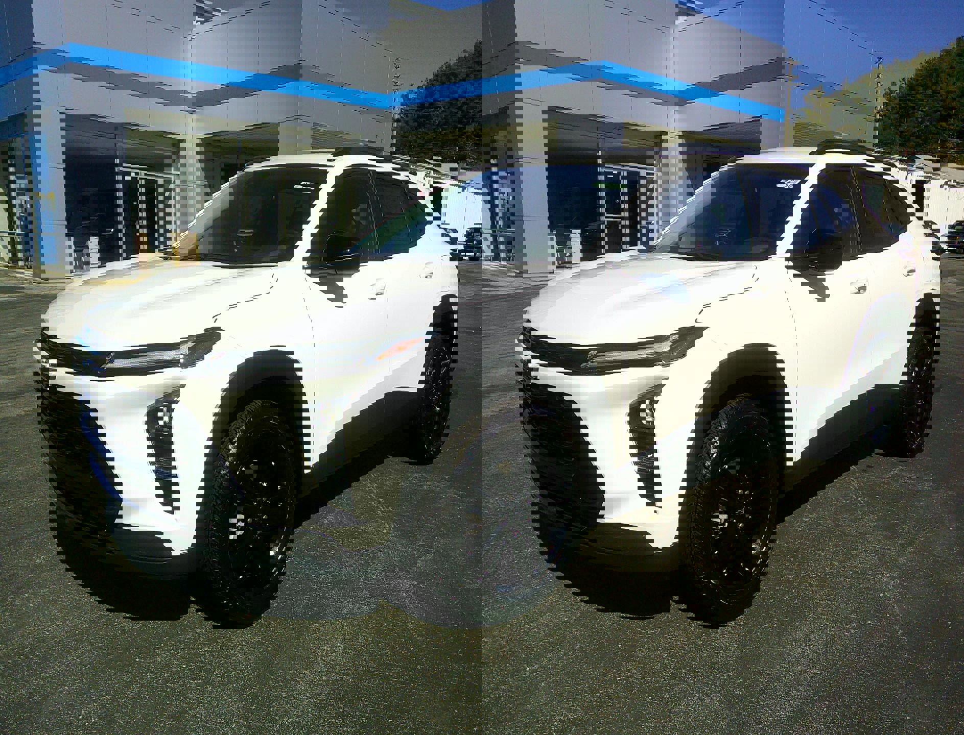 Used 2025 Chevrolet Trax ACTIV image 1