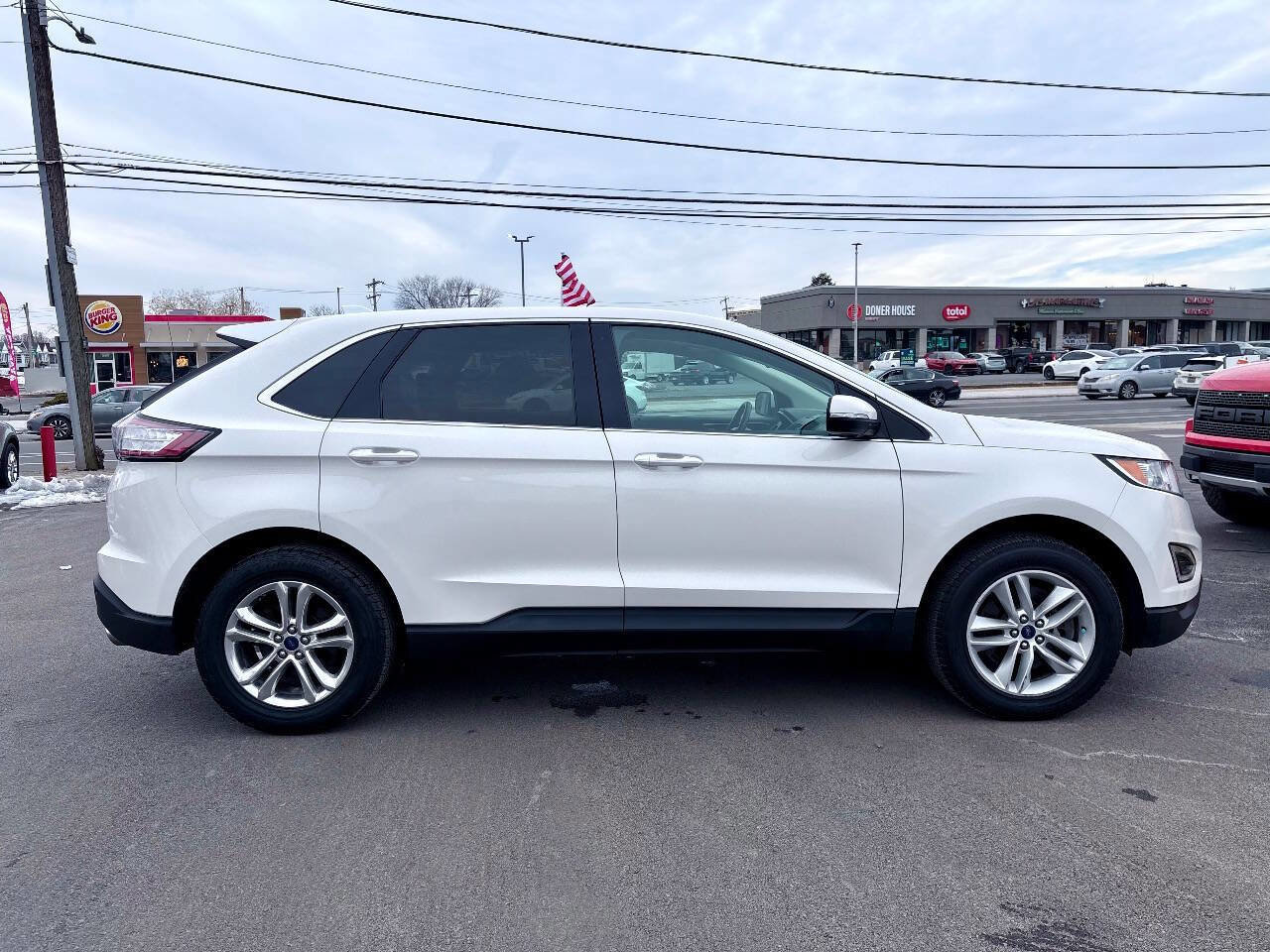 Used 2016 Ford Edge SEL w/ Equipment Group 201A image 7