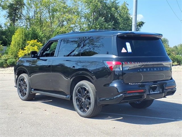 New 2026 INFINITI QX80 4WD w/ Sport Exterior Package image 4