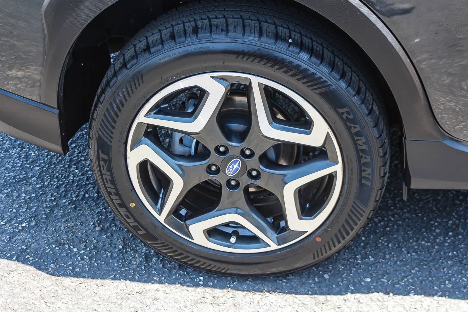 Used 2019 Subaru Crosstrek 2.0i Limited w/ Moonroof Package w/Navigation AWD/4WD image 12