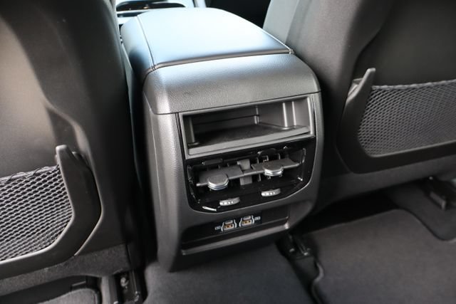 New 2026 Jeep Grand Cherokee Laredo AWD/4WD image 32