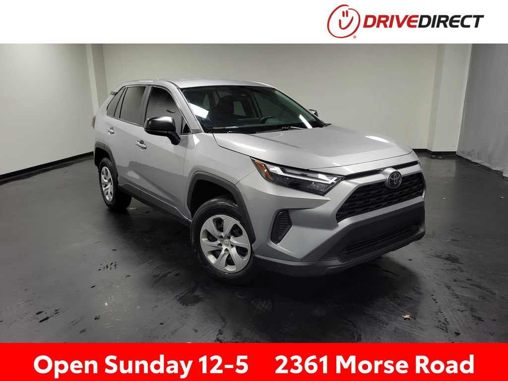 Used 2024 Toyota RAV4 LE AWD/4WD image 1