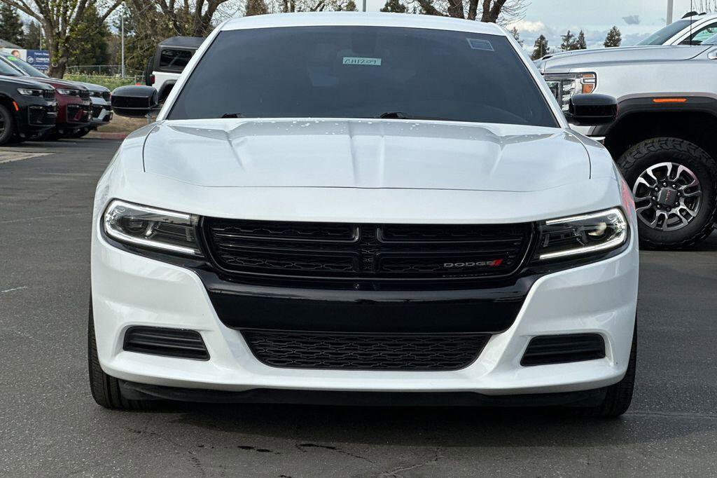Used 2023 Dodge Charger SXT w/ Blacktop Package image 9