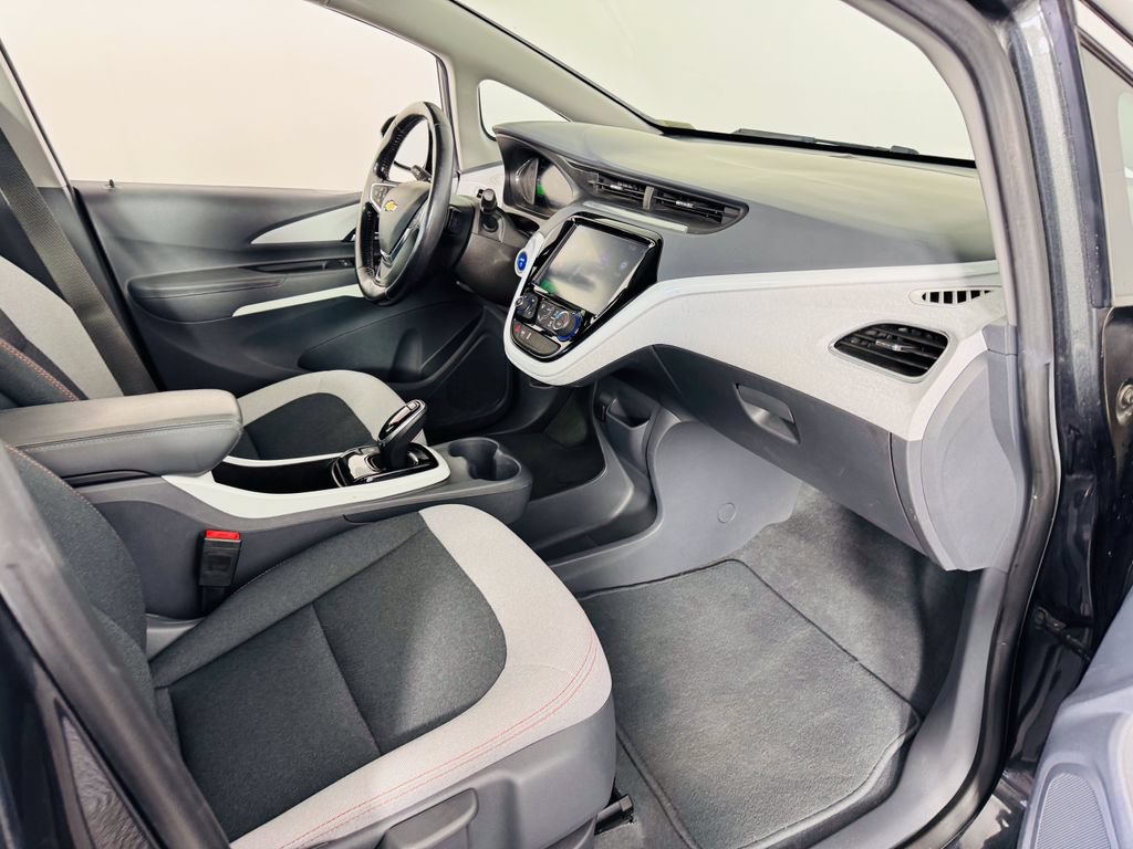 Used 2021 Chevrolet Bolt LT FWD image 26