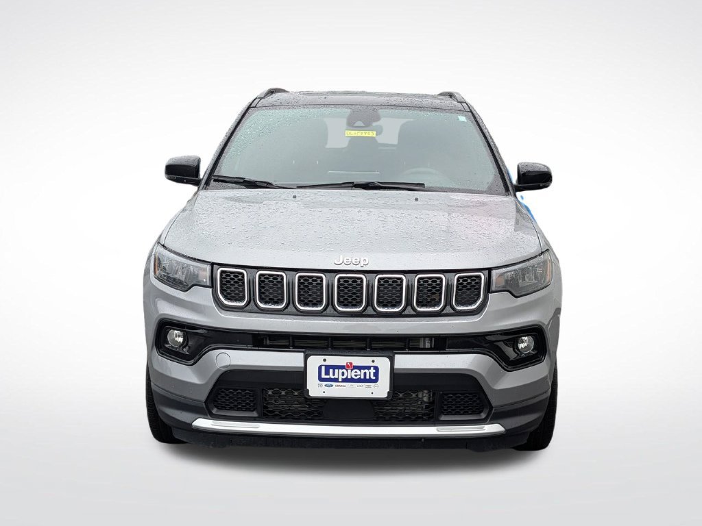 Used 2023 Jeep Compass Limited AWD/4WD image 11