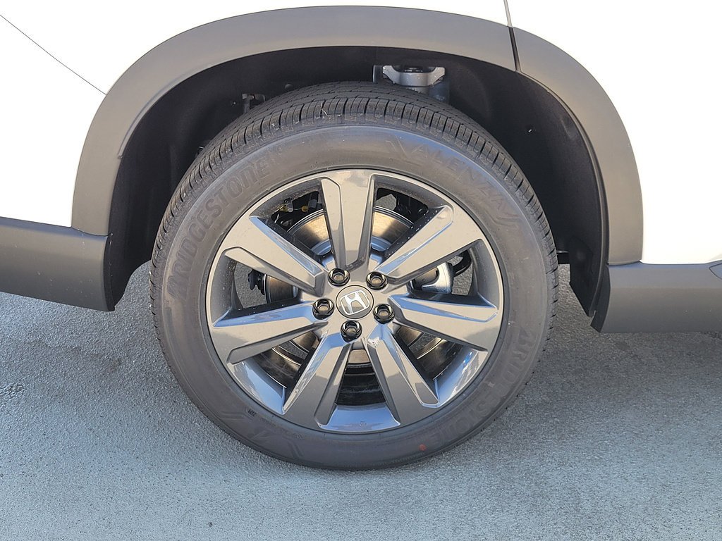 New 2026 Honda Pilot Sport image 6