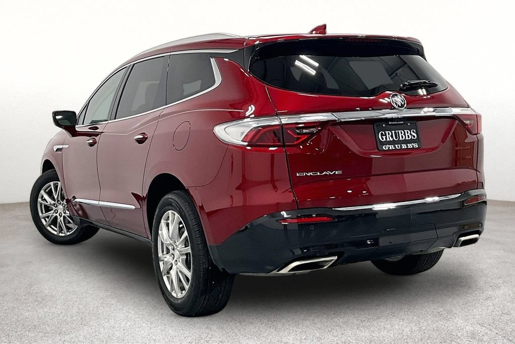 Used 2022 Buick Enclave Premium w/ Surround and Sites Package FWD image 15