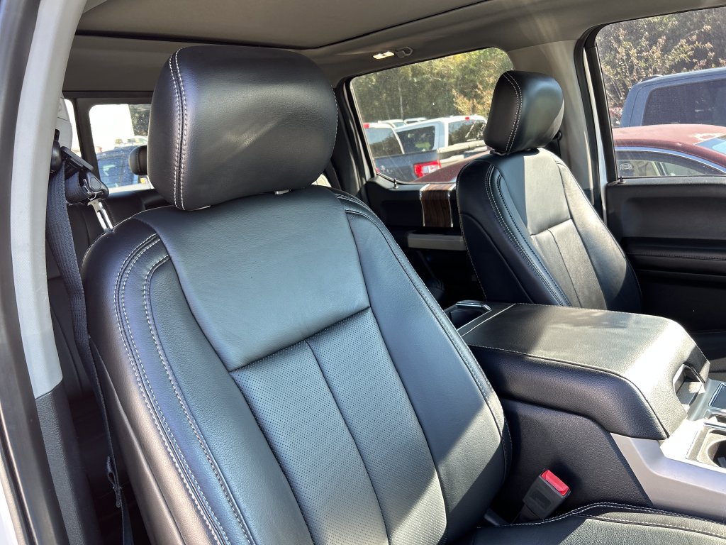 Certified 2019 Ford F150 Lariat w/ Equipment Group 502A Luxury AWD/4WD image 14