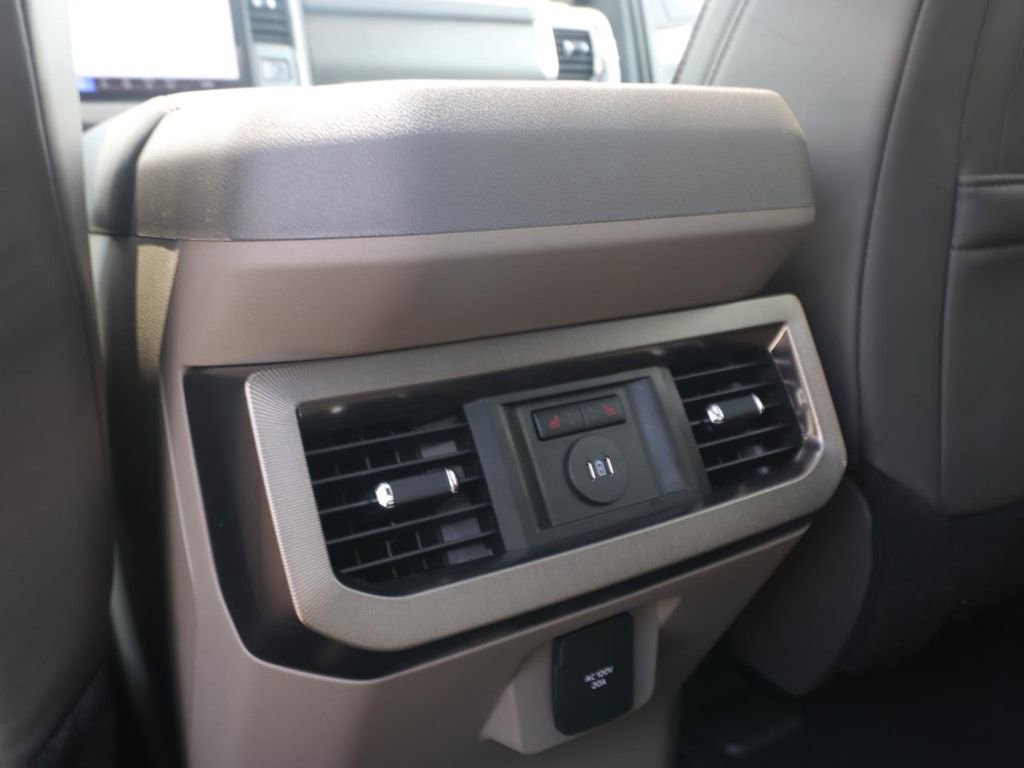New 2026 Ford F350 Platinum w/ Platinum Plus Package AWD/4WD image 14