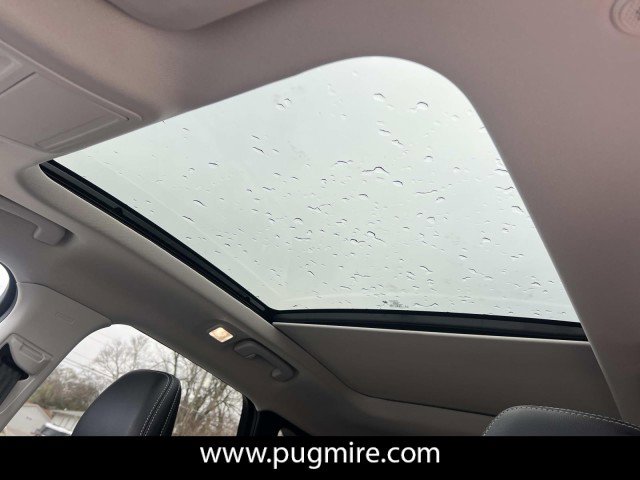 Used 2021 Ford Escape SEL w/ Technology Package image 32