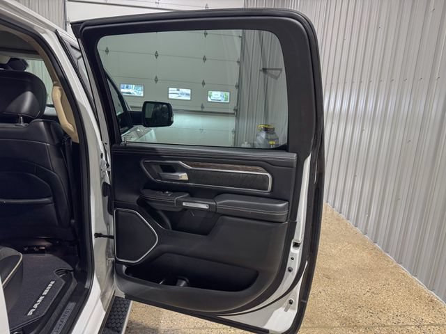 Used 2020 RAM 1500 Laramie AWD/4WD image 26