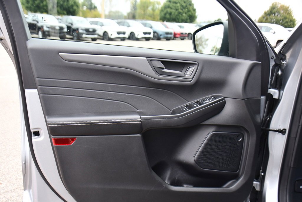 Used 2023 Ford Escape Active image 22