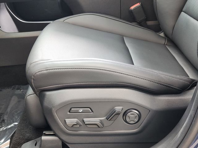 Used 2026 Hyundai Santa Fe Calligraphy AWD/4WD image 19