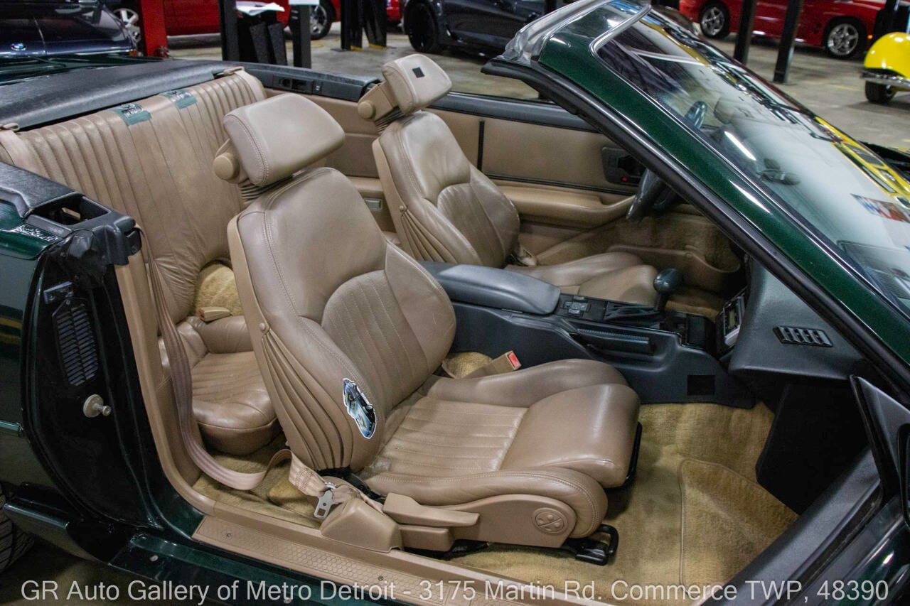 Used 1992 Pontiac Firebird Trans Am image 39