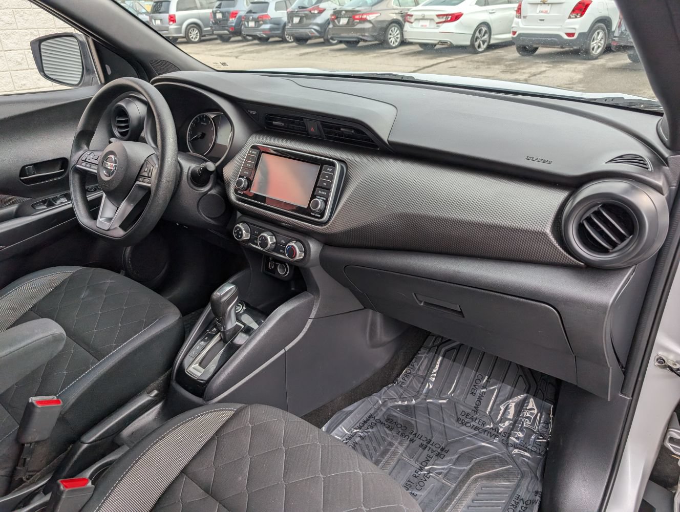 Used 2020 Nissan Kicks S FWD image 13