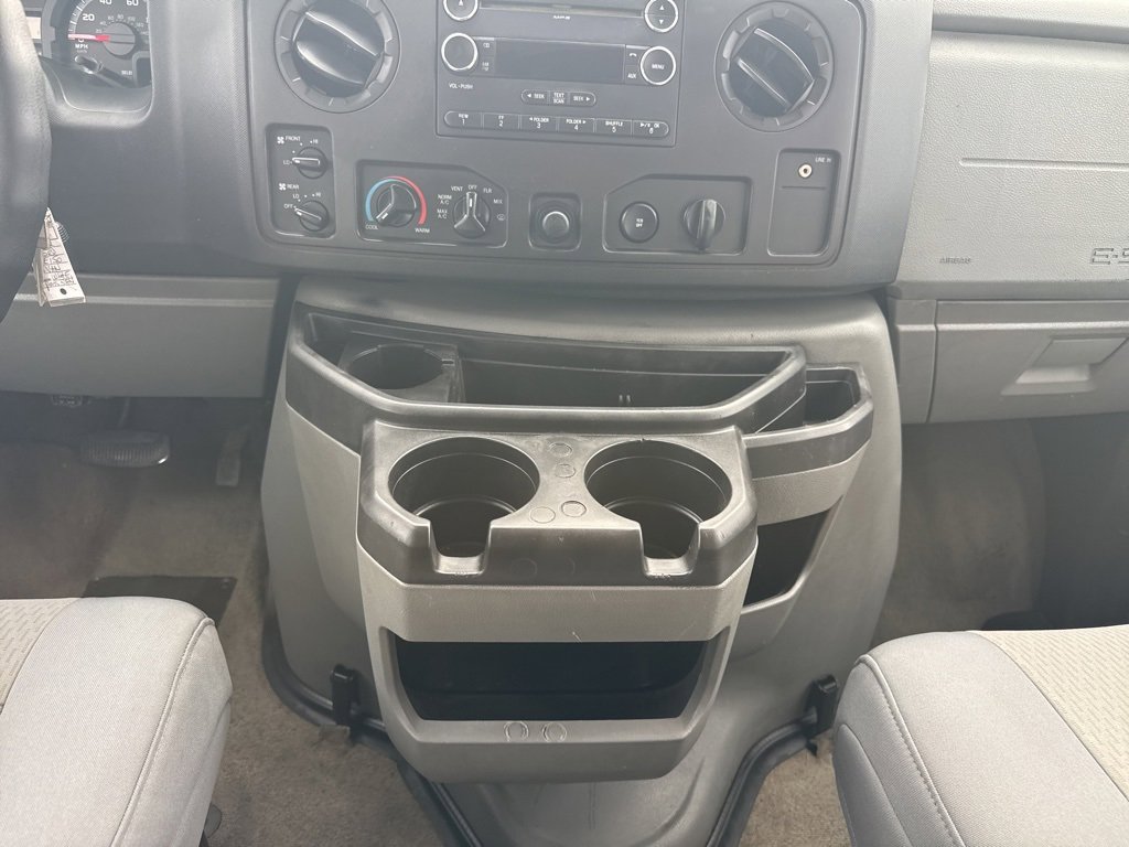 Used 2012 Ford E-150 and Econoline 150 XLT image 15