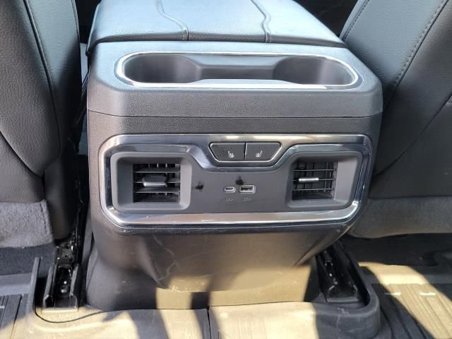 Used 2024 GMC Sierra 3500 Denali w/ Technology Package AWD/4WD image 18