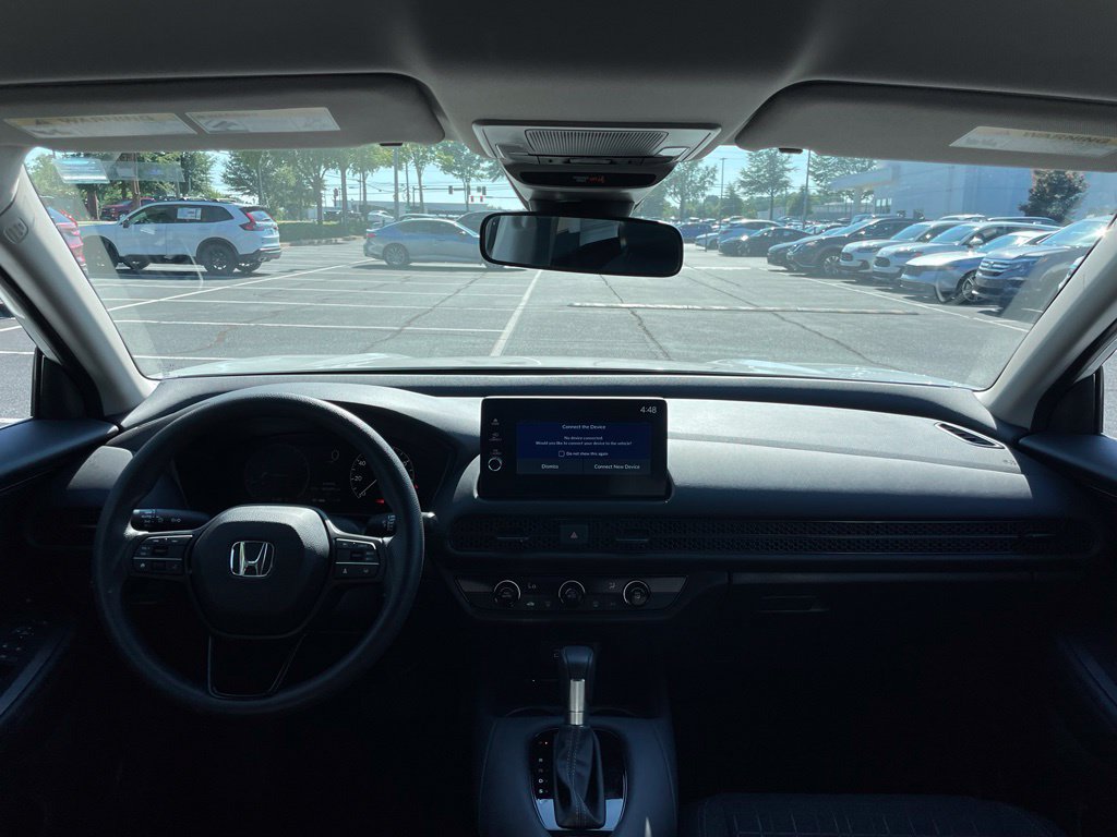 Certified 2026 Honda HR-V LX image 10