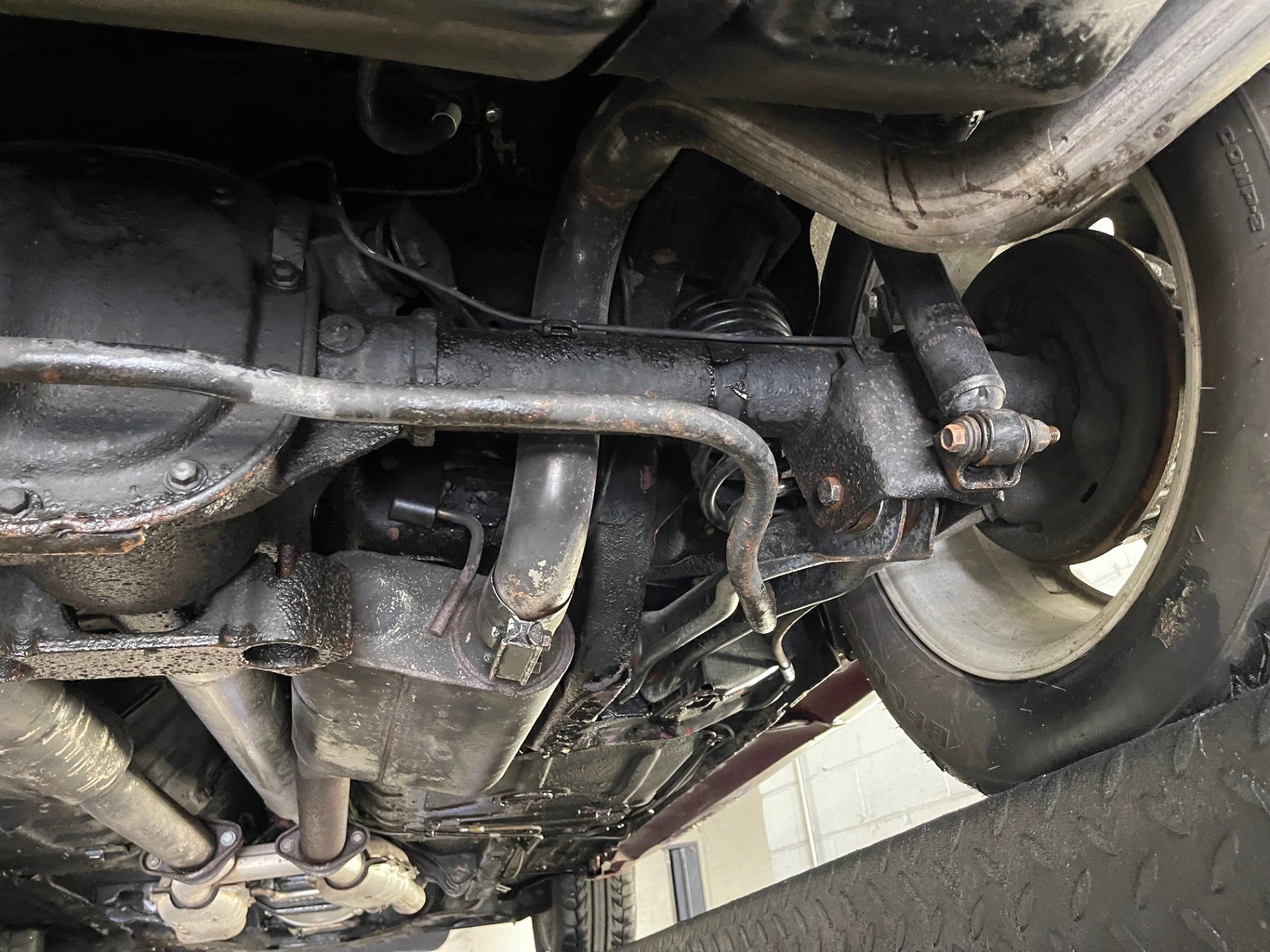 Used 1990 Ford Mustang GT RWD image 84