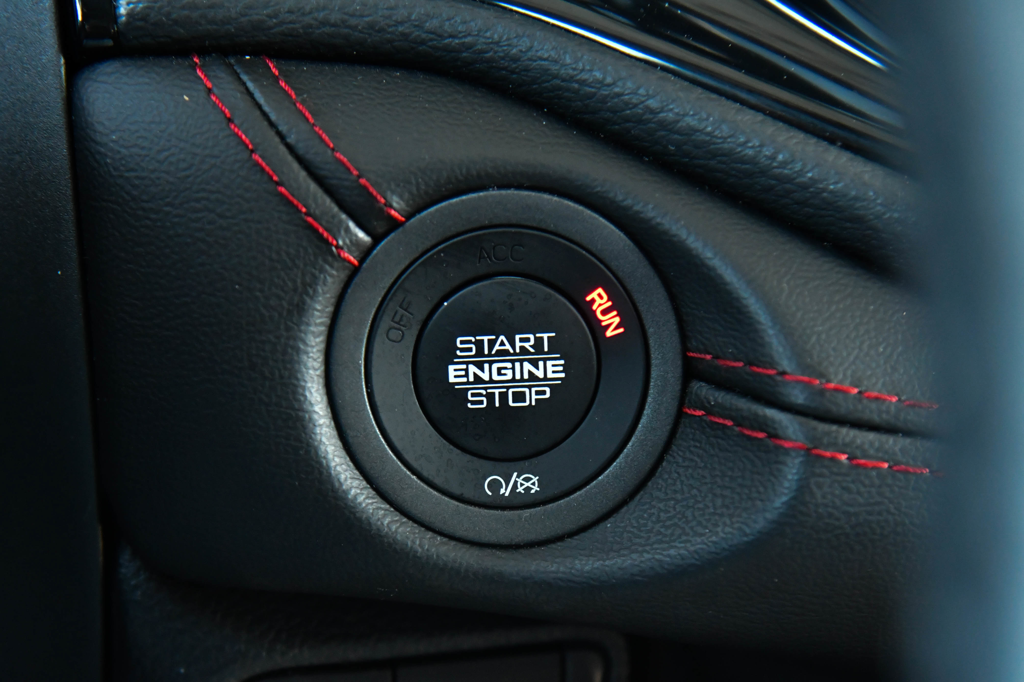 Used 2025 Dodge Durango GT image 31