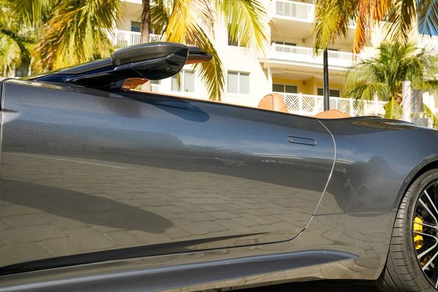 Used 2023 Aston Martin DBS Volante image 11