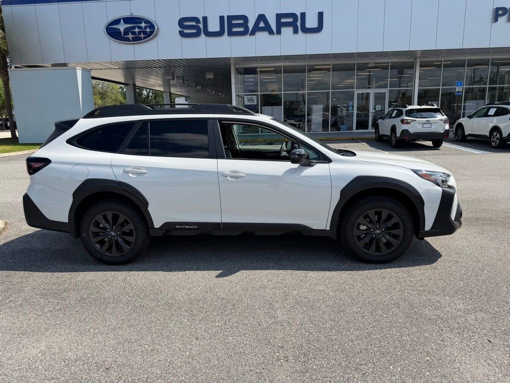 Used 2025 Subaru Outback Onyx Edition w/ Popular Package #2 AWD/4WD image 2