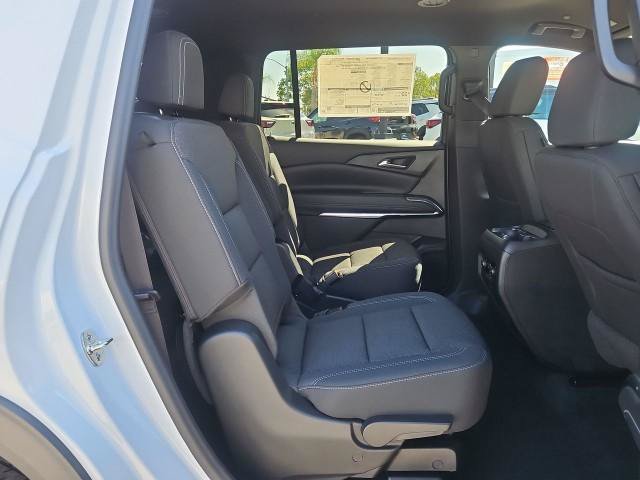 New 2027 Chevrolet Traverse LT w/ LPO, Cargo Package FWD image 27