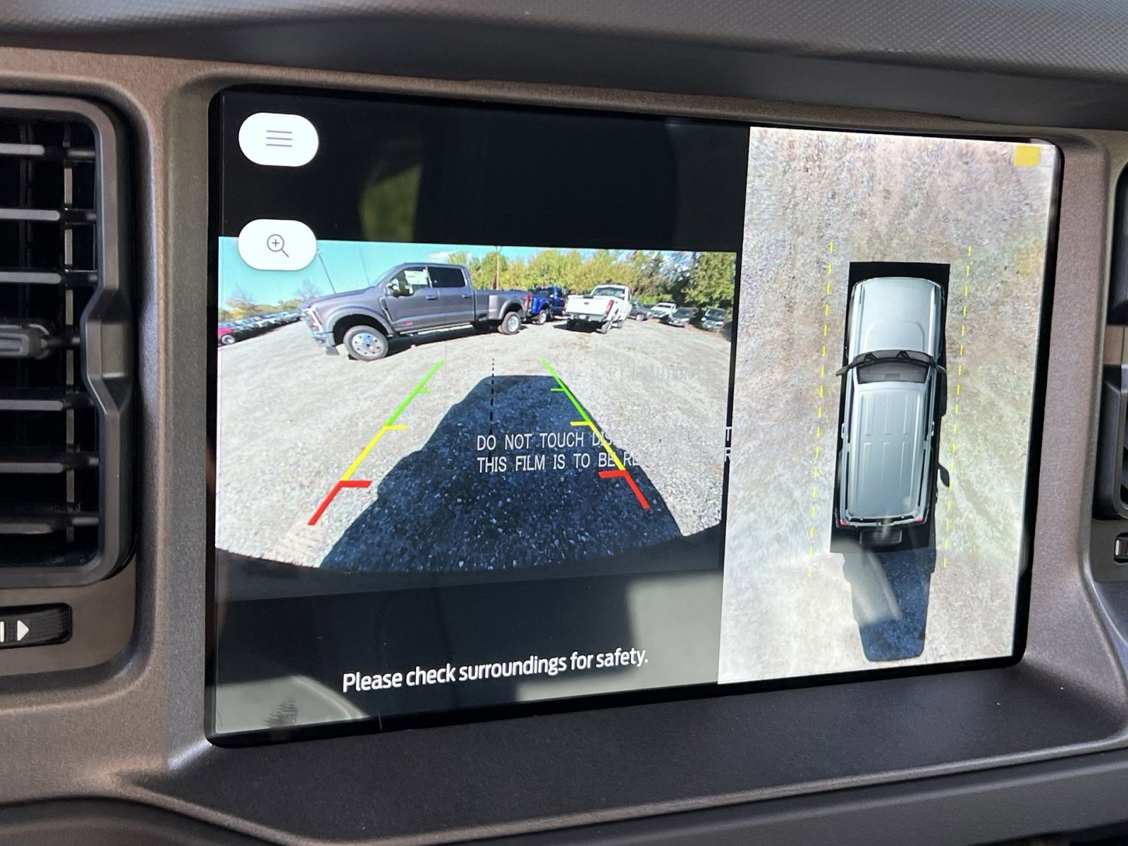 New 2025 Ford Bronco Badlands image 19