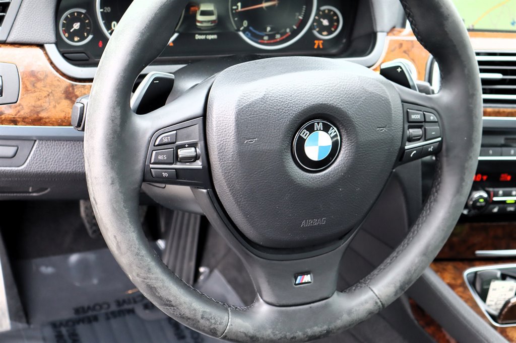 Used 2015 BMW 740Li xDrive AWD/4WD image 36
