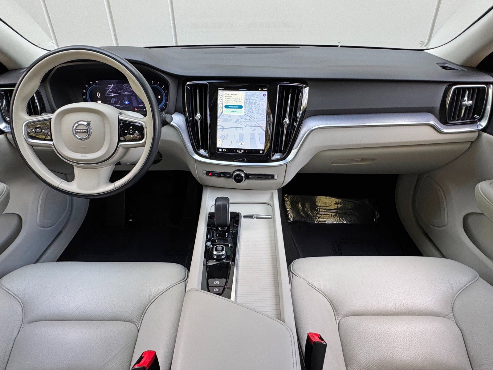 Used 2024 Volvo S60 B5 Core image 11