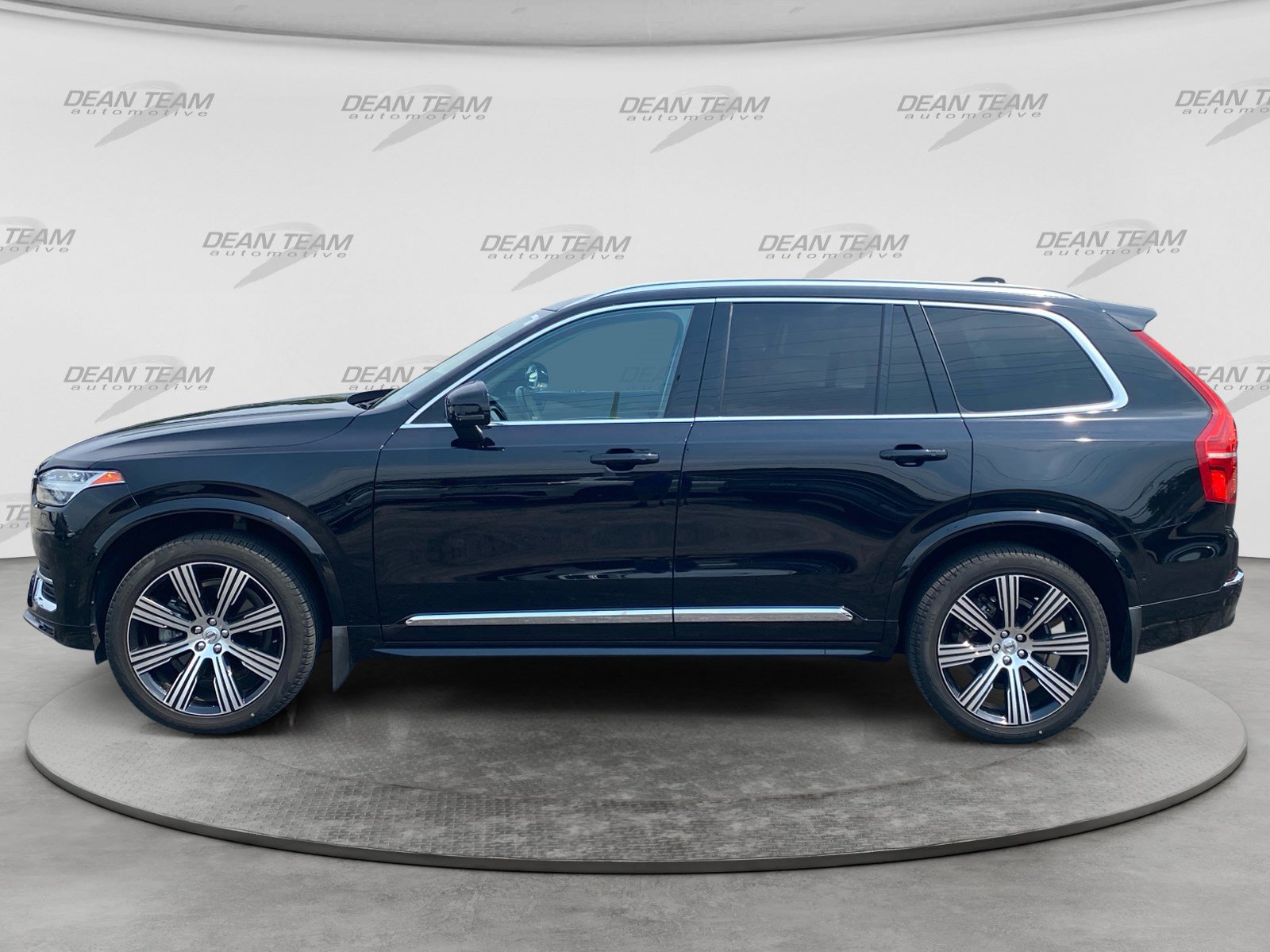 Used 2024 Volvo XC90 B6 Ultimate AWD/4WD image 4