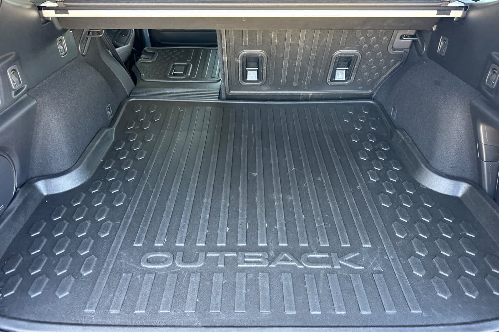 Certified 2025 Subaru Outback Onyx Edition w/ Popular Package #2 AWD/4WD image 14