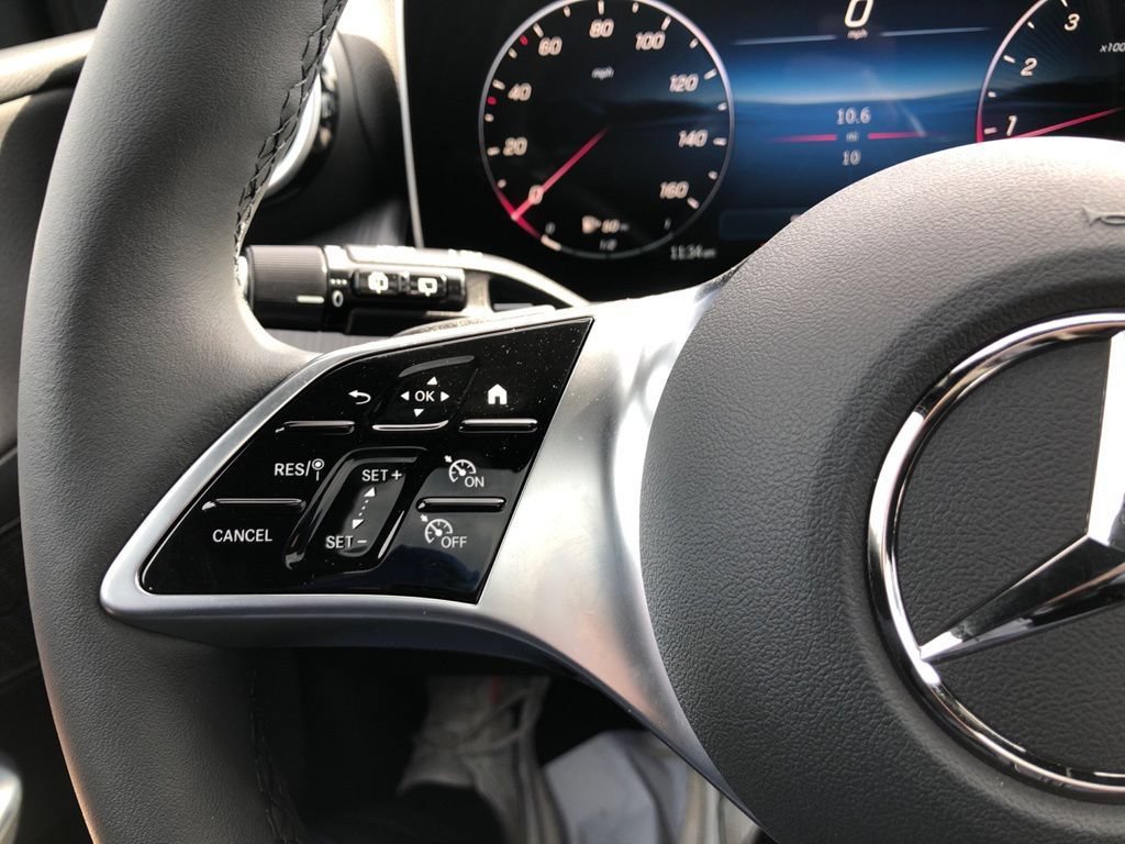 New 2026 Mercedes-Benz GLC 300 4MATIC image 24