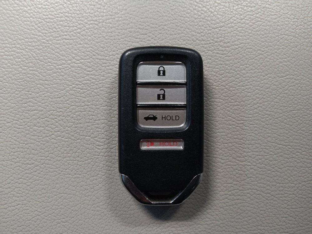 Used 2018 Honda Accord LX image 32