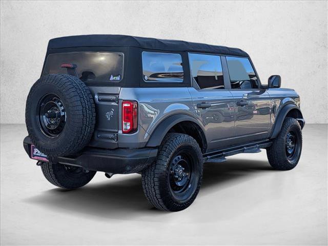 Used 2022 Ford Bronco Black Diamond image 5