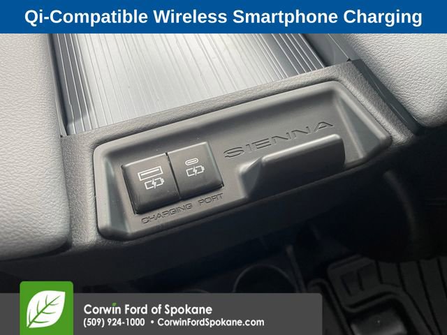 Used 2024 Toyota Sienna XSE image 15