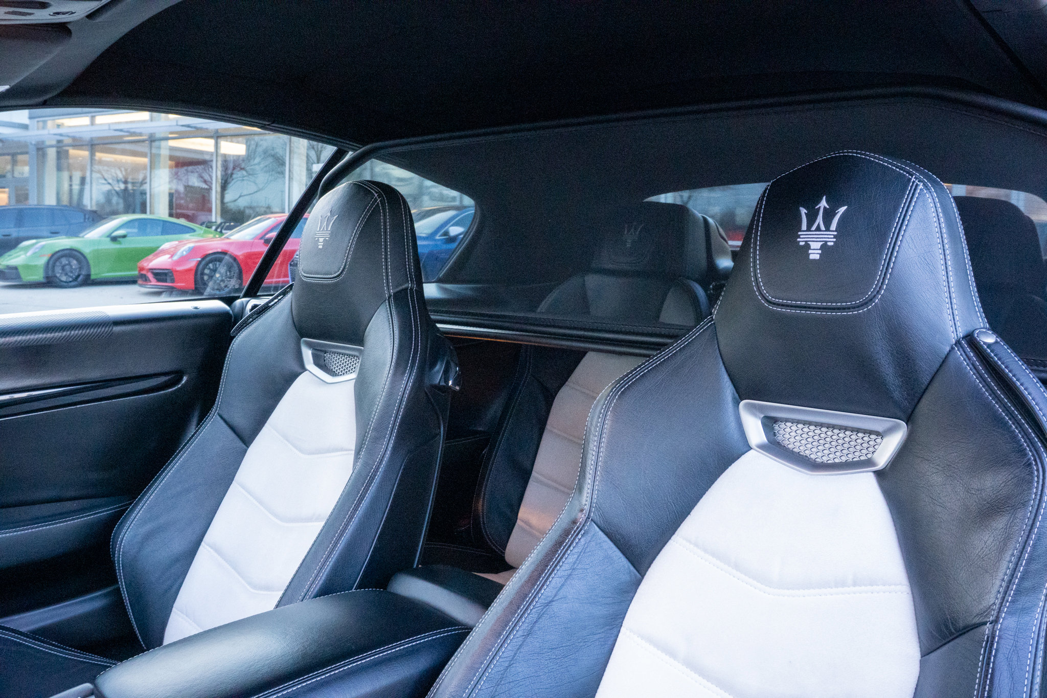 Used 2013 Maserati GranTurismo Sport image 14