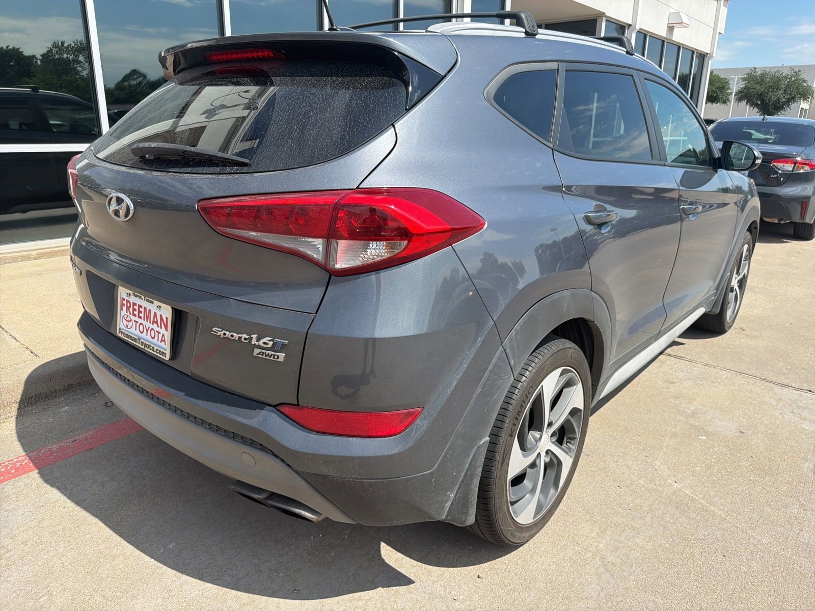 Used 2017 Hyundai Tucson Sport AWD/4WD image 7