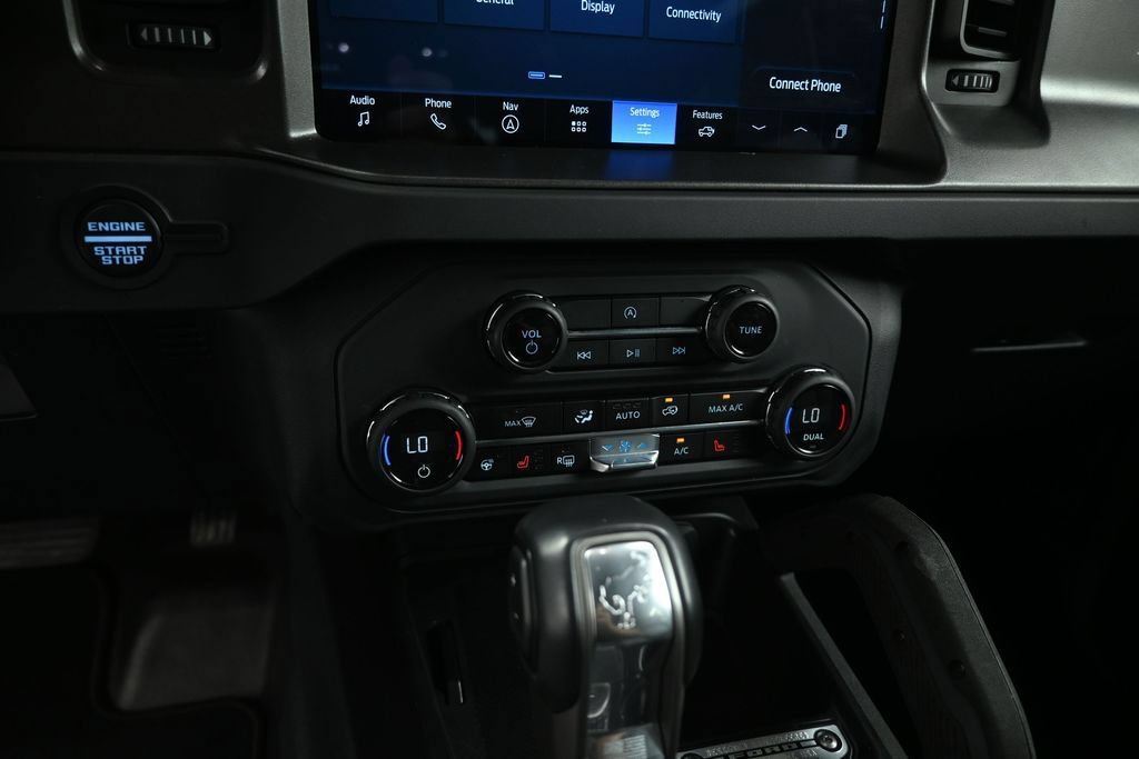 Certified 2025 Ford Bronco Badlands AWD/4WD image 14