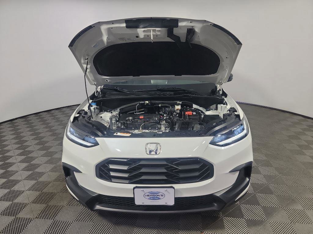 Certified 2025 Honda HR-V Sport image 14