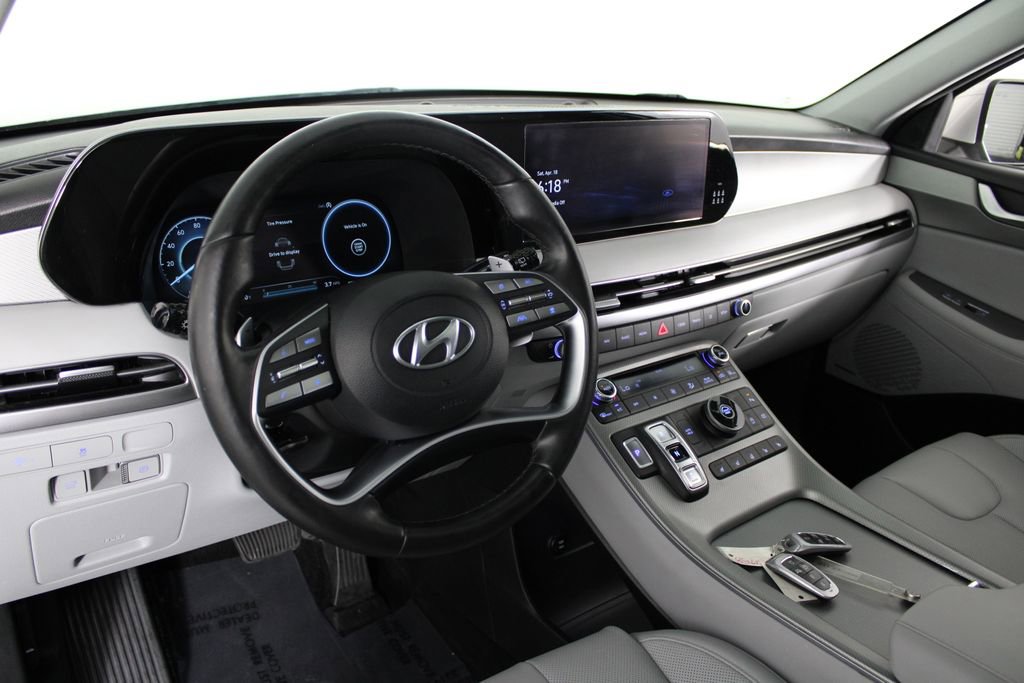 Used 2023 Hyundai Palisade SEL FWD image 19
