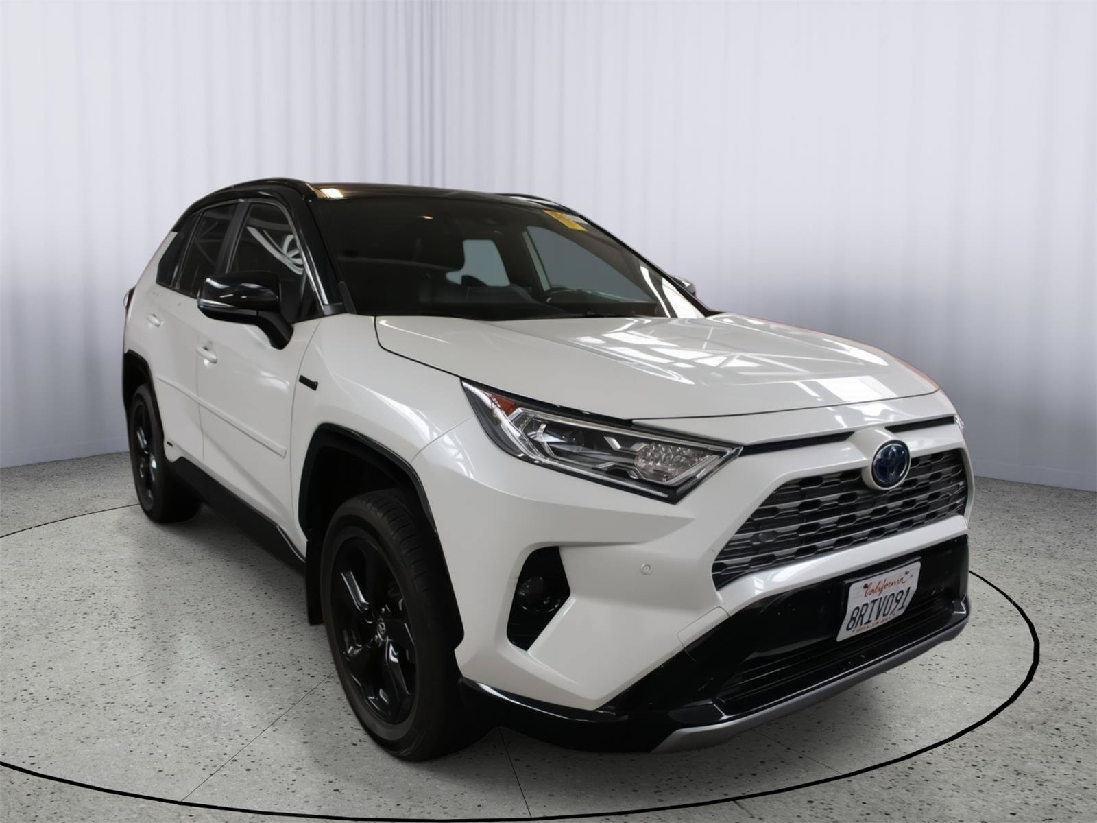 Used 2020 Toyota RAV4 XSE AWD/4WD image 1