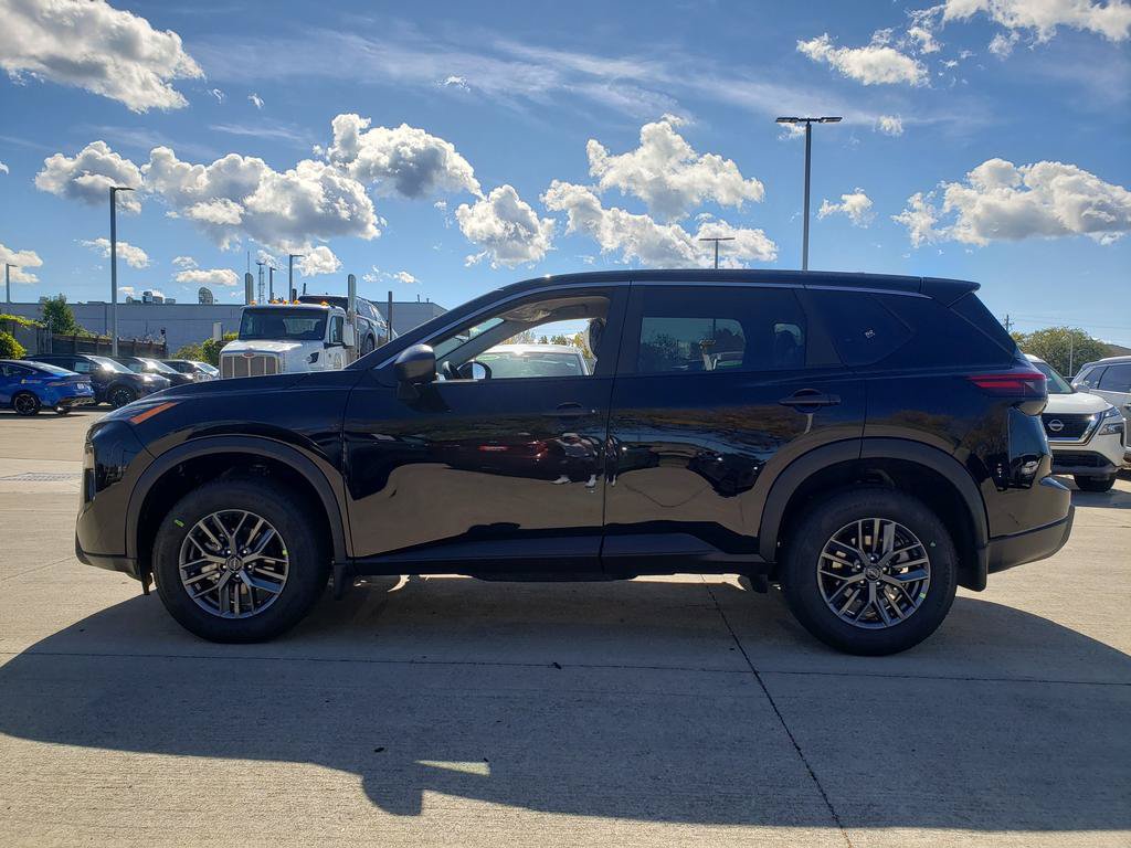 New 2027 Nissan Rogue S FWD image 4