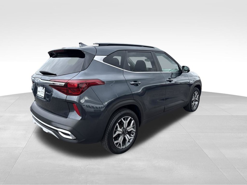 Certified 2022 Kia Seltos EX AWD/4WD image 7
