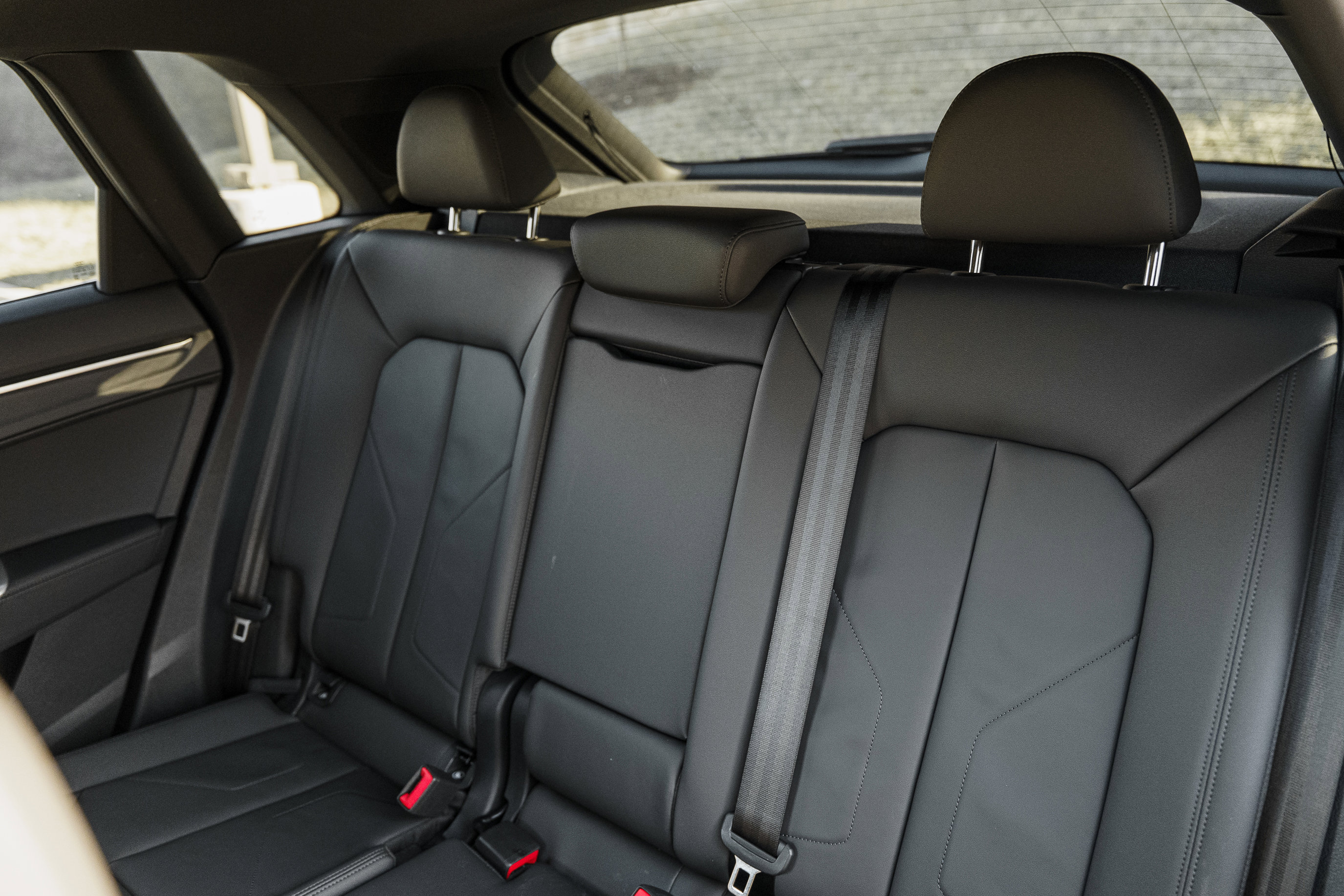 Certified 2025 Audi Q3 2.0T Premium w/ Convenience Package image 23