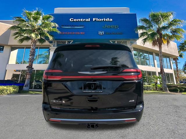 New 2026 Chrysler Pacifica Pinnacle w/ Trailer Tow Group image 6