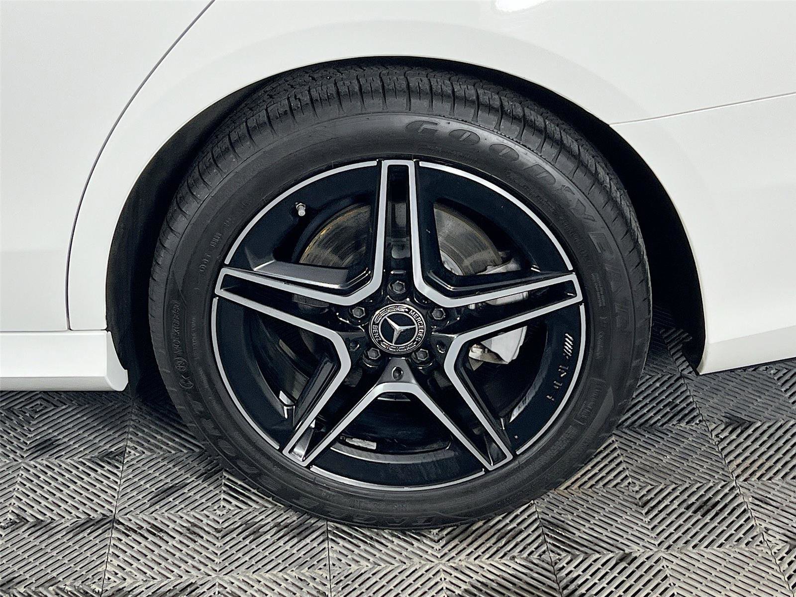 Certified 2023 Mercedes-Benz E 350 4MATIC Sedan image 32