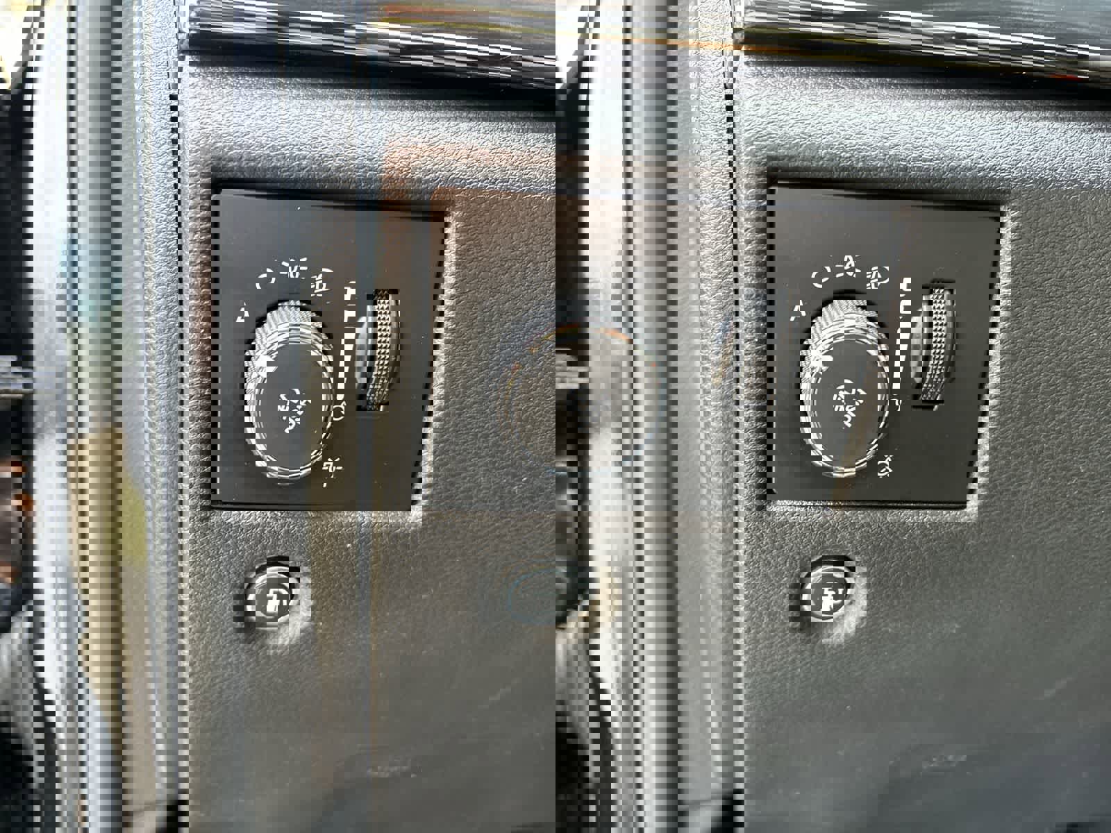 Certified 2020 Jeep Grand Cherokee Limited X image 10